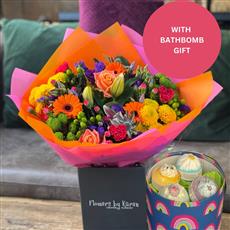 VIBRANT SUMMER HAND TIED WITH BATHBOMB SET 