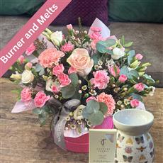 PRETTY PINK HATBOX WITH BURNER AND MELTS 