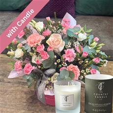 PRETTY PINK HATBOX WITH CANDLE 