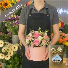 FLORIST CHOICE HATBOX WITH CHOCOLATES