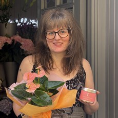 ANTHURIUM AND CANDLE TIN  SPECIAL OFFER 
